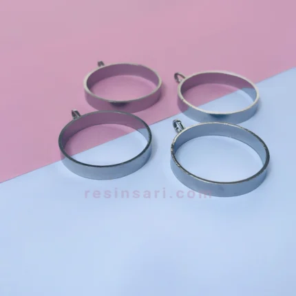 فریم گردنی دایره ای استیل نقره ای