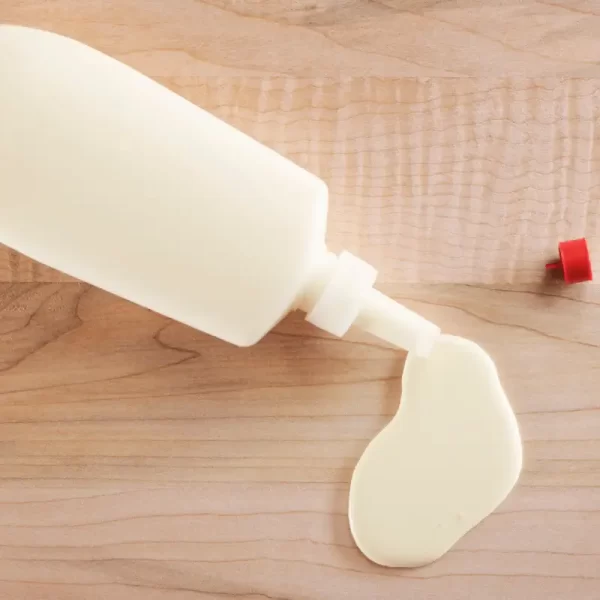 چسب و وارنیش