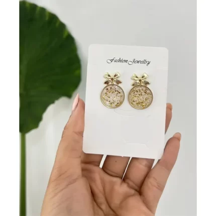 گوشواره ساده و مینیمال با رزین و ورق طلا